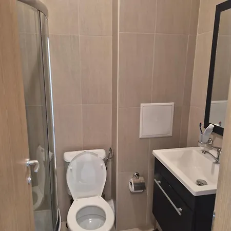 New Light House Golf Lägenhet Baltjik