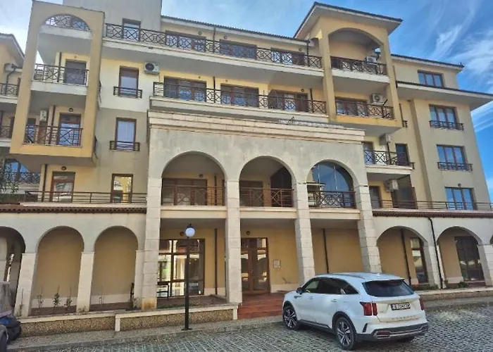 New Light House Golf