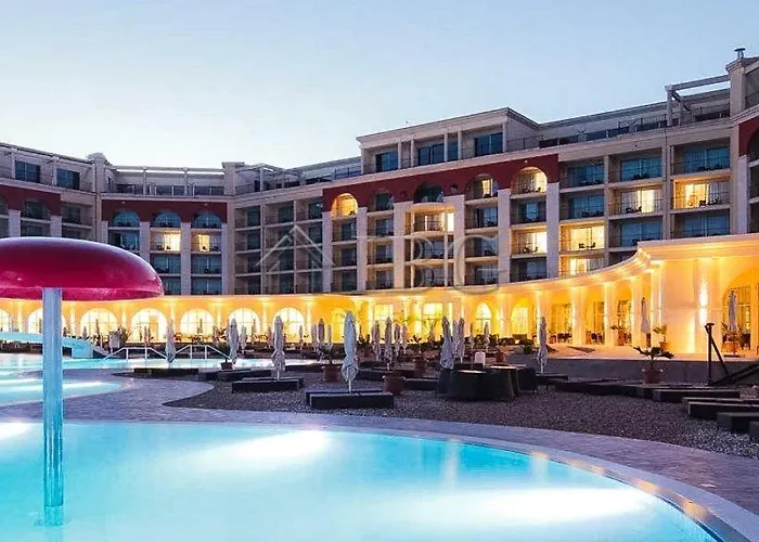 New Light House Golf バルチク